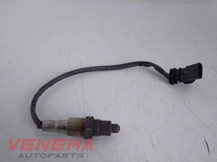 Sonde lambda d'un Peugeot 208 I (CA/CC/CK/CL) 1.2 Vti 12V PureTech 82 2019