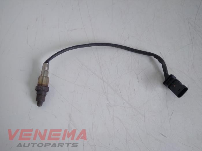 Used Lambda probe Peugeot 208 I (CA/CC/CK/CL) 1.2 Vti 12V PureTech 82 Price € 29,99 Margin scheme offered by Venema Autoparts