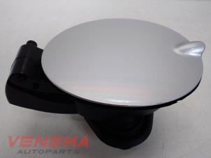 Used Tank cap cover Ford Fiesta 7 1.0 EcoBoost 12V Price € 34,99 Margin scheme offered by Venema Autoparts