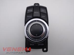 Used I-Drive knob BMW 3 serie Touring (F31) 320i 2.0 16V Price € 49,99 Margin scheme offered by Venema Autoparts