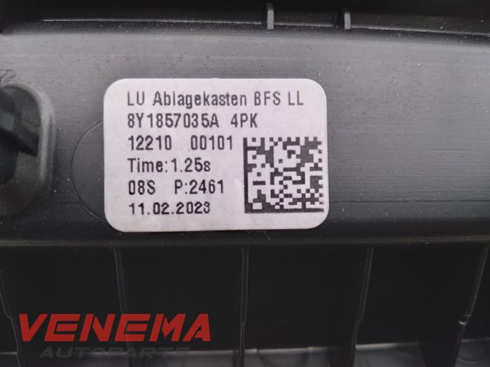 Guantera de un Audi A3 Sportback (8YA) 2.0 30 TDI 16V 2023