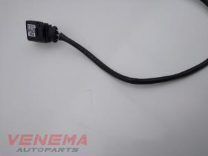 Lambda probe from a Audi A3 Sportback (8YA) 2.0 30 TDI 16V 2023