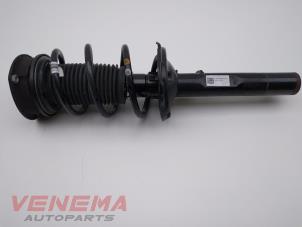Used Front shock absorber rod, right Audi A3 Sportback (8YA) 2.0 30 TDI 16V Price € 189,99 Margin scheme offered by Venema Autoparts