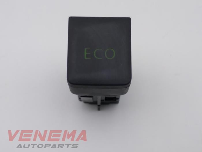Switch (miscellaneous) from a Renault Clio IV Estate/Grandtour (7R) 1.5 Energy dCi 90 FAP 2014