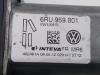 Silnik szyby drzwiowej z Volkswagen Up! (121) 1.0 12V 60 2014