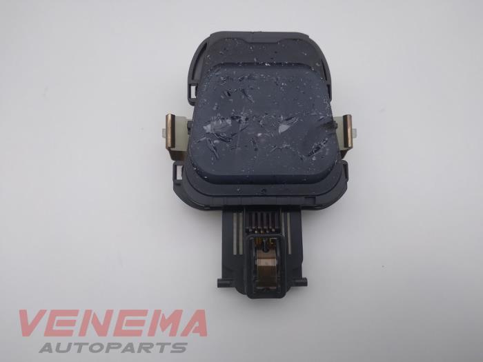 Gebrauchte Regensensor Mercedes C (C205) C-300 2.0 Turbo 16V Preis € 24,99 Margenregelung angeboten von Venema Autoparts