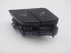 Central locking switch from a Mercedes-Benz C (C205) C-300 2.0 Turbo 16V 2019