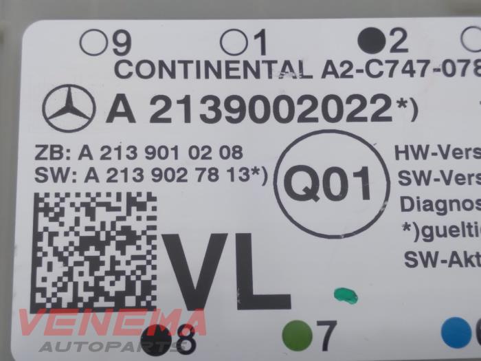 Zentralverriegelung Modul van een Mercedes-Benz C (C205) C-300 2.0 Turbo 16V 2019