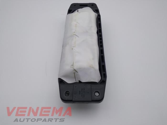 Right airbag (dashboard) from a Mercedes-Benz C (C205) C-300 2.0 Turbo 16V 2019