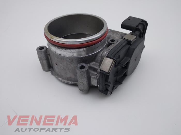 Usagé Boîtier accélérateur Mercedes C (C205) C-300 2.0 Turbo 16V Prix € 89,99 Règlement à la marge proposé par Venema Autoparts