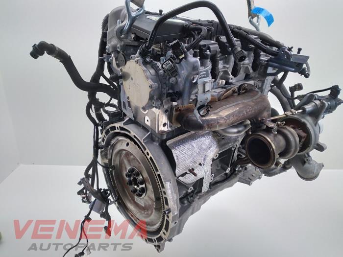 Silnik z Mercedes-Benz C (C205) C-300 2.0 Turbo 16V 2019