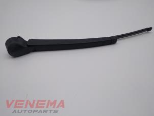 Used Rear wiper arm Skoda Fabia III (NJ3) 1.2 TSI 16V Price € 14,99 Margin scheme offered by Venema Autoparts