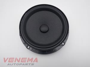 Used Speaker Skoda Fabia III (NJ3) 1.2 TSI 16V Price € 14,99 Margin scheme offered by Venema Autoparts
