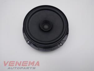 Gebrauchte Lautsprecher Skoda Fabia III (NJ3) 1.2 TSI 16V Preis € 14,99 Margenregelung angeboten von Venema Autoparts