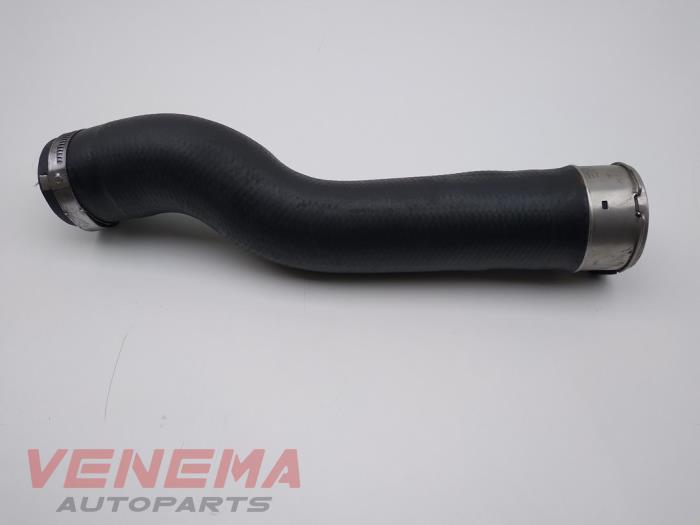 Gebrauchte Intercooler Schlauch Citroen C5 Aircross I (A4/AC/AJ/AR) 1.6 Turbo 180 16V Preis € 14,99 Margenregelung angeboten von Venema Autoparts