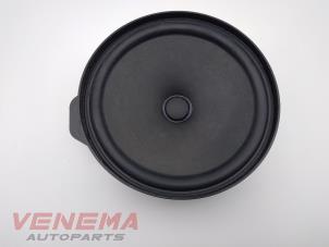 Used Speaker Mercedes A (W176) 1.5 A-160 CDI, A-160d 16V Price € 19,99 Margin scheme offered by Venema Autoparts