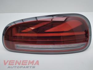 Używane Tylne swiatlo pozycyjne prawe Mini Clubman (F54) 2.0 16V John Cooper Works ALL4 Cena € 189,99 Procedura marży oferowane przez Venema Autoparts