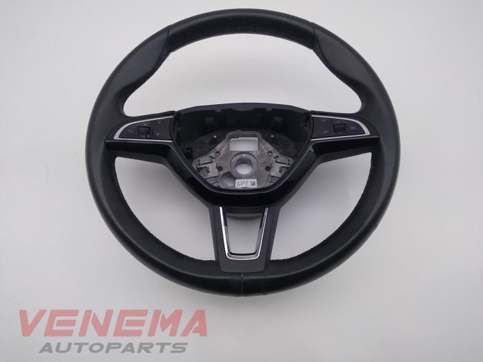 Steering wheel from a Skoda Fabia III (NJ3) 1.2 TSI 16V 2017
