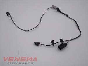 Used Pdc wiring harness Skoda Fabia III (NJ3) 1.2 TSI 16V Price € 19,99 Margin scheme offered by Venema Autoparts