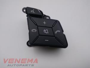 Used Steering wheel switch Mercedes A (W176) 1.5 A-160 CDI, A-160d 16V Price € 9,99 Margin scheme offered by Venema Autoparts