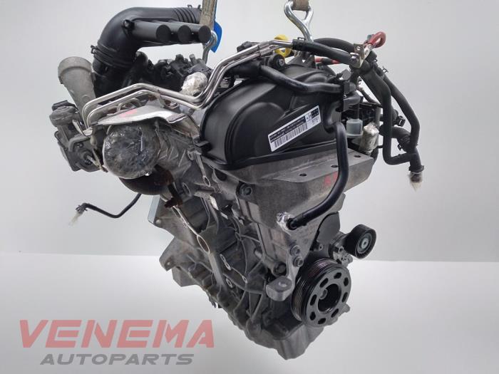 Engine from a Skoda Fabia III (NJ3) 1.2 TSI 16V 2017