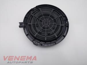 Usagé Haut-parleur Citroen C5 Aircross (A4/AC/AJ/AR) 1.6 Turbo 180 16V Prix € 14,99 Règlement à la marge proposé par Venema Autoparts