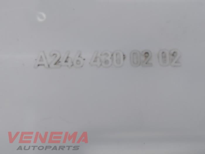 Cilindro freno principal de un Mercedes-Benz A (W176) 1.5 A-160 CDI, A-160d 16V 2014