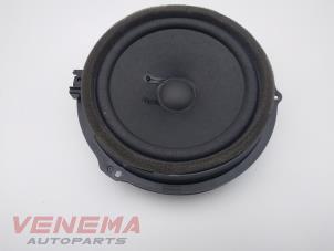 Usagé Haut-parleur Ford Kuga II (DM2) 1.5 EcoBoost 16V 150 Prix € 14,99 Règlement à la marge proposé par Venema Autoparts