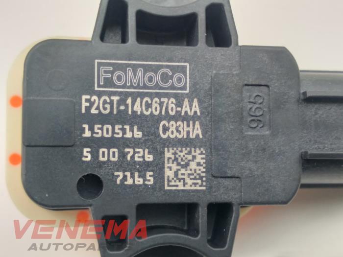 Airbag sensor from a Ford Kuga II (DM2) 1.5 EcoBoost 16V 150 2017