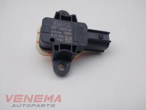 Used Airbag sensor Ford Kuga II (DM2) 1.5 EcoBoost 16V 150 Price € 14,99 Margin scheme offered by Venema Autoparts