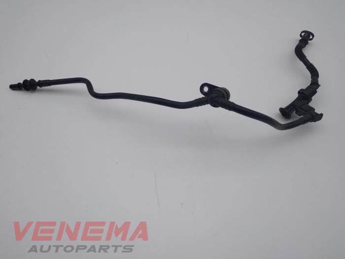 Gebrauchte Leitung (sonstige) Mercedes C (C205) C-300 2.0 Turbo 16V Preis € 9,99 Margenregelung angeboten von Venema Autoparts