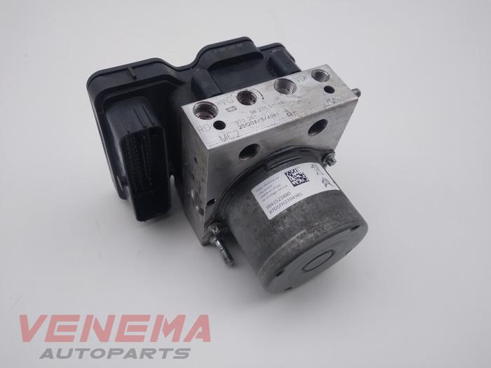Begagnade ABS-pump Opel Grandland/Grandland X 1.5 CDTI Pris € 199,99 Marginaltabell erbjuds av Venema Autoparts