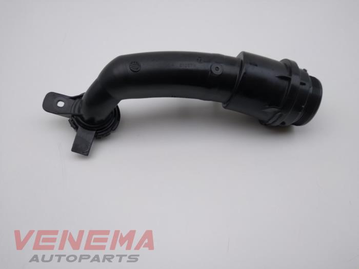 Używane Przewód Turbo Opel Corsa F (UB/UH/UP) 1.2 Turbo 12V 130 Cena € 29,99 Procedura marży oferowane przez Venema Autoparts