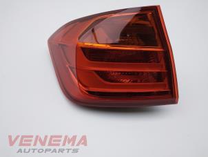Gebrauchte Rücklicht links BMW 3 serie (F30) 318d 2.0 16V Preis € 99,99 Margenregelung angeboten von Venema Autoparts