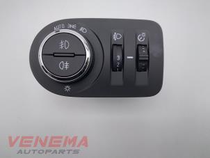 Used Light switch Opel Corsa F (UB/UH/UP) 1.2 Turbo 12V 130 Price € 24,99 Margin scheme offered by Venema Autoparts