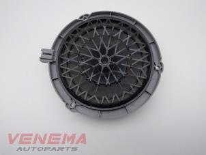 Used Speaker Opel Corsa F (UB/UH/UP) 1.2 Turbo 12V 130 Price € 14,99 Margin scheme offered by Venema Autoparts