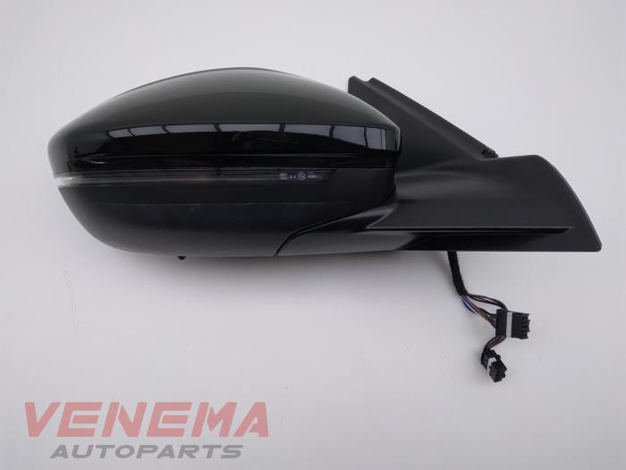 Wing mirror, right from a Opel Corsa F (UB/UH/UP) 1.2 Turbo 12V 130 2022