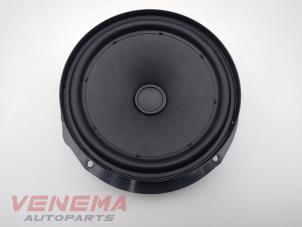 Used Speaker Volkswagen Golf VIII (CD1) 2.0 TDI BlueMotion 16V Price € 24,99 Margin scheme offered by Venema Autoparts