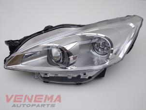Used Headlight, left Peugeot 508 SW (8E/8U) 2.0 HDiF 16V Autom. Price € 399,99 Margin scheme offered by Venema Autoparts