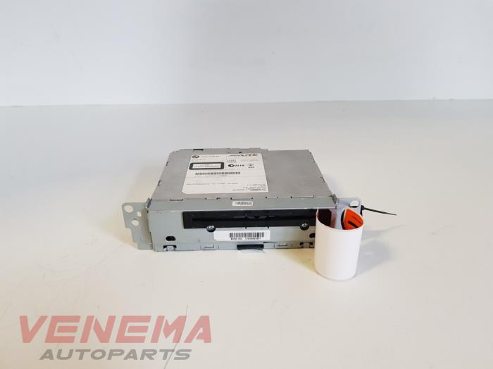 Gebrauchte Navigation Modul BMW 3 serie (F30) 320i xDrive 2.0 16V Preis € 249,99 Margenregelung angeboten von Venema Autoparts