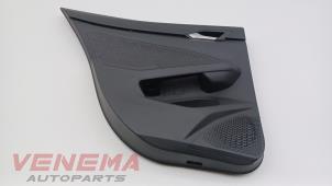 Używane Tapicerka drzwi lewych tylnych wersja 4-drzwiowa Volkswagen Golf VIII (CD1) 2.0 TDI BlueMotion 16V Cena € 39,99 Procedura marży oferowane przez Venema Autoparts
