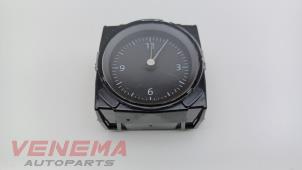 Usagé Horlogerie Volkswagen Passat Variant (3G5) 1.6 TDI 16V Prix € 14,99 Règlement à la marge proposé par Venema Autoparts