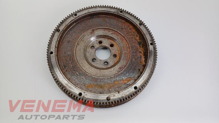 Used Flywheel Volkswagen Passat Variant (3G5) 1.6 TDI 16V Price € 99,99 Margin scheme offered by Venema Autoparts