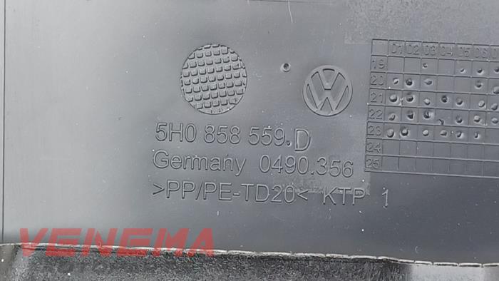 Columna de dirección de un Volkswagen Golf VIII (CD1) 2.0 TDI BlueMotion 16V 2023