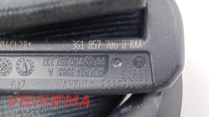 Ceinture de sécurité avant droite d'un Volkswagen Passat Variant (3G5) 1.6 TDI 16V 2016
