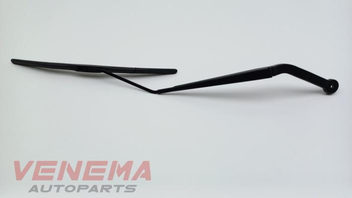 Front wiper arm from a BMW X5 (F15) xDrive 40e PHEV 2.0 2017