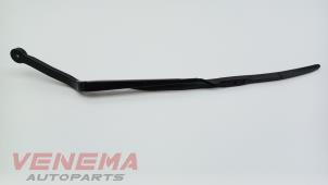 Used Front wiper arm BMW X5 (F15) xDrive 40e PHEV 2.0 Price € 34,99 Margin scheme offered by Venema Autoparts