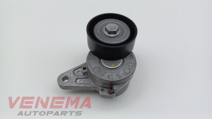 Usados Rodillo tensor correa múltiple Volkswagen Golf VIII (CD1) 2.0 TDI BlueMotion 16V Precio € 14,99 Norma de margen ofrecido por Venema Autoparts
