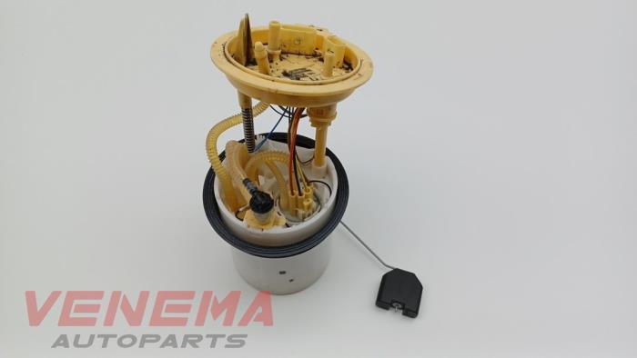 Bomba eléctrica de combustible de un Volkswagen Passat Variant (3G5) 1.6 TDI 16V 2016