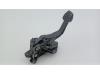 Clutch pedal from a Volkswagen Passat Variant (3G5), 2014 1.6 TDI 16V, Combi/o, Diesel, 1.598cc, 88kW, DCXA; DCZA, 2014-08 2016
